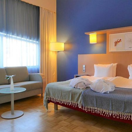 Hotel Bepop Pori Buitenkant foto