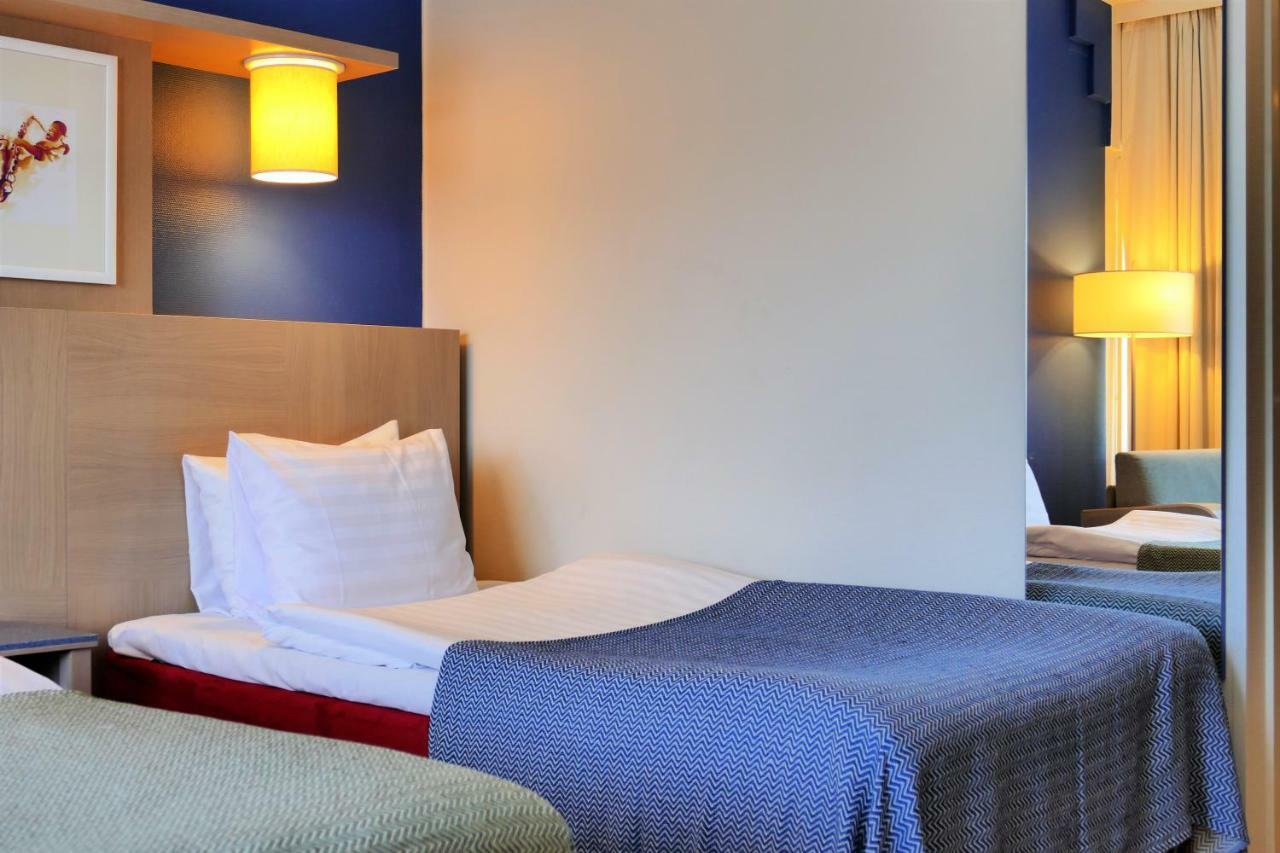 Hotel Bepop Pori Buitenkant foto