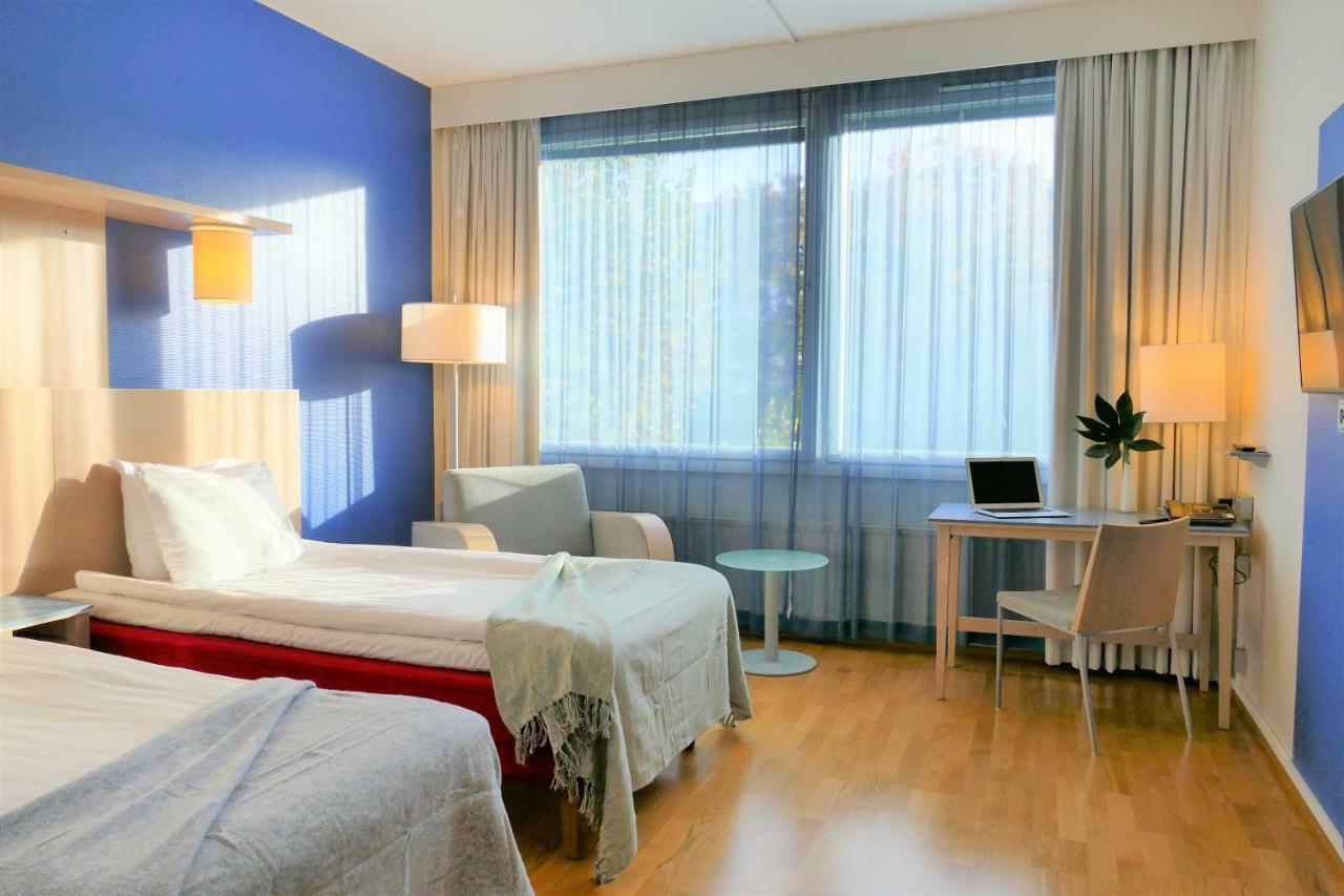 Hotel Bepop Pori Buitenkant foto
