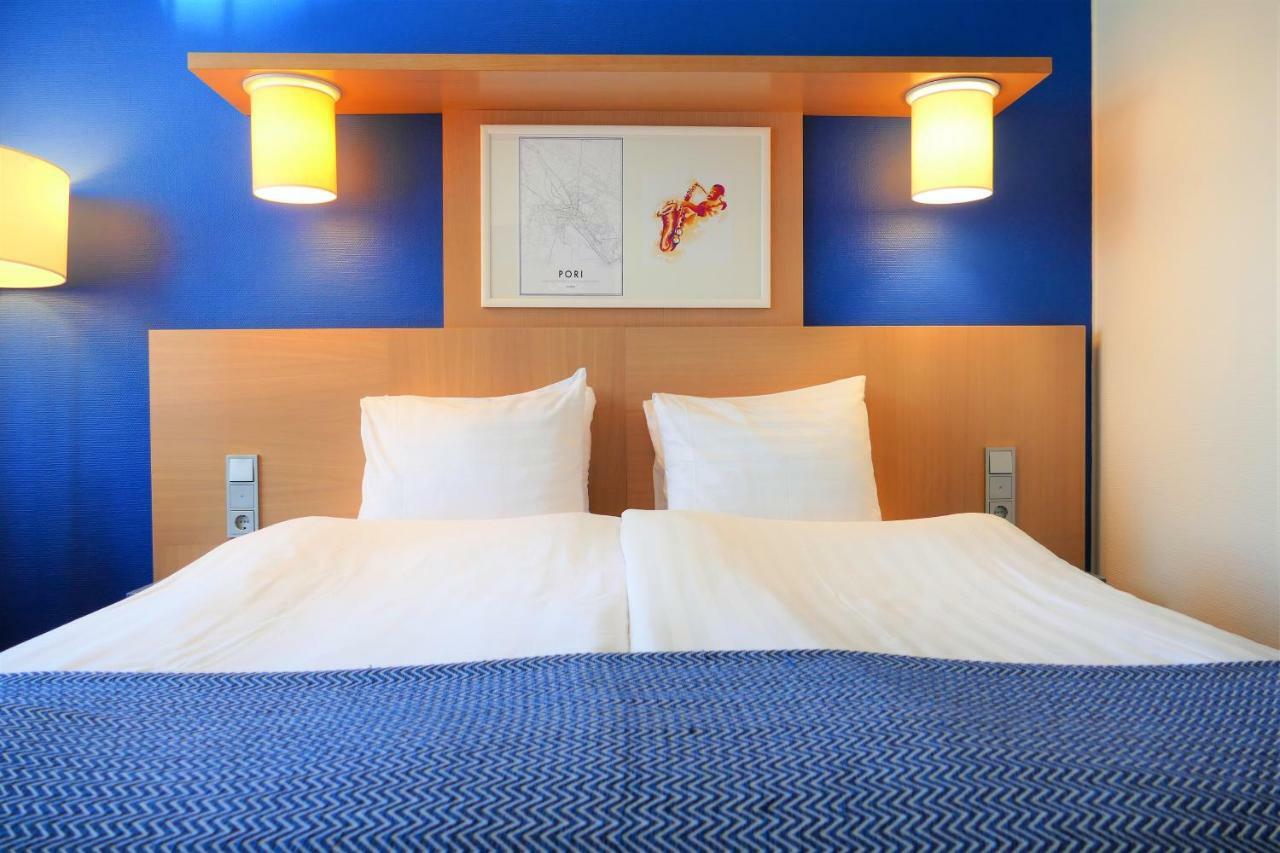 Hotel Bepop Pori Buitenkant foto